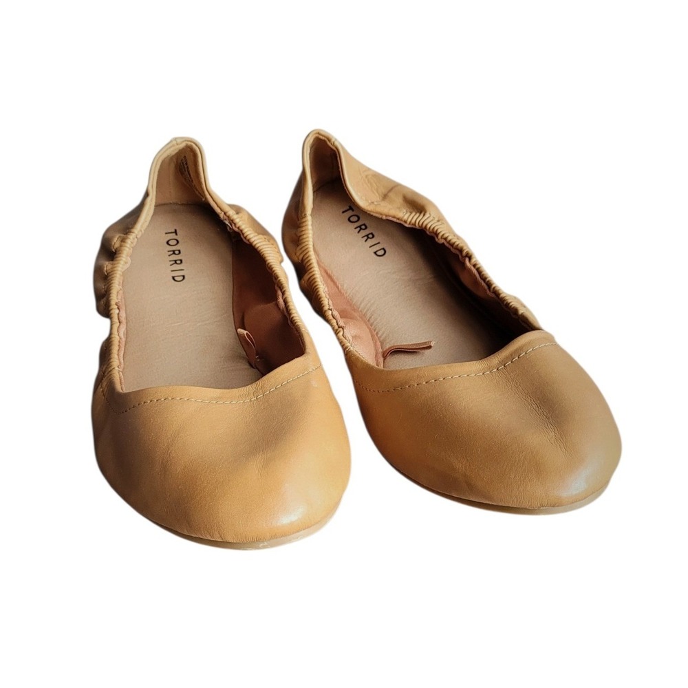 TORRID 11WW Scrunch Ballet Shoe Women